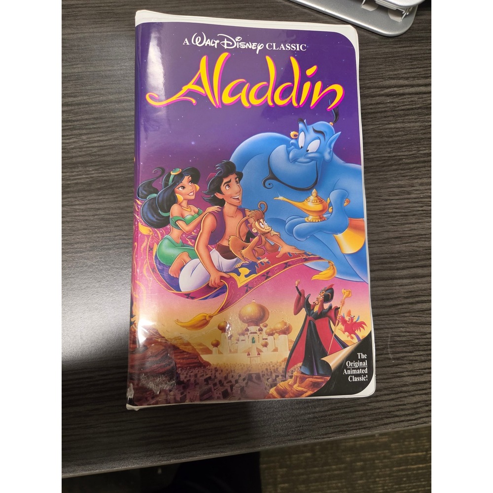 Walt Disney Classic Aladdin VHS Tape Original Animated Movie Clamshell 1662-1